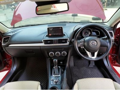 2014 Mazda 3 2.0 SP Sports AT 7456-145 5ประตู Active Driving Display เบาะหนังทูโทน ไม่เคยติดแก็ส สวยพร้อมใช้ เอกสารครบพร้อมโอน เพียง 399000 บาท ซื้อสดไม่มี Vat7% เครดิตดีจัดได้474000 รูปที่ 3